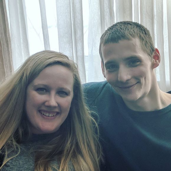 Meet your Posher, Sarah - Picture 1 of 1